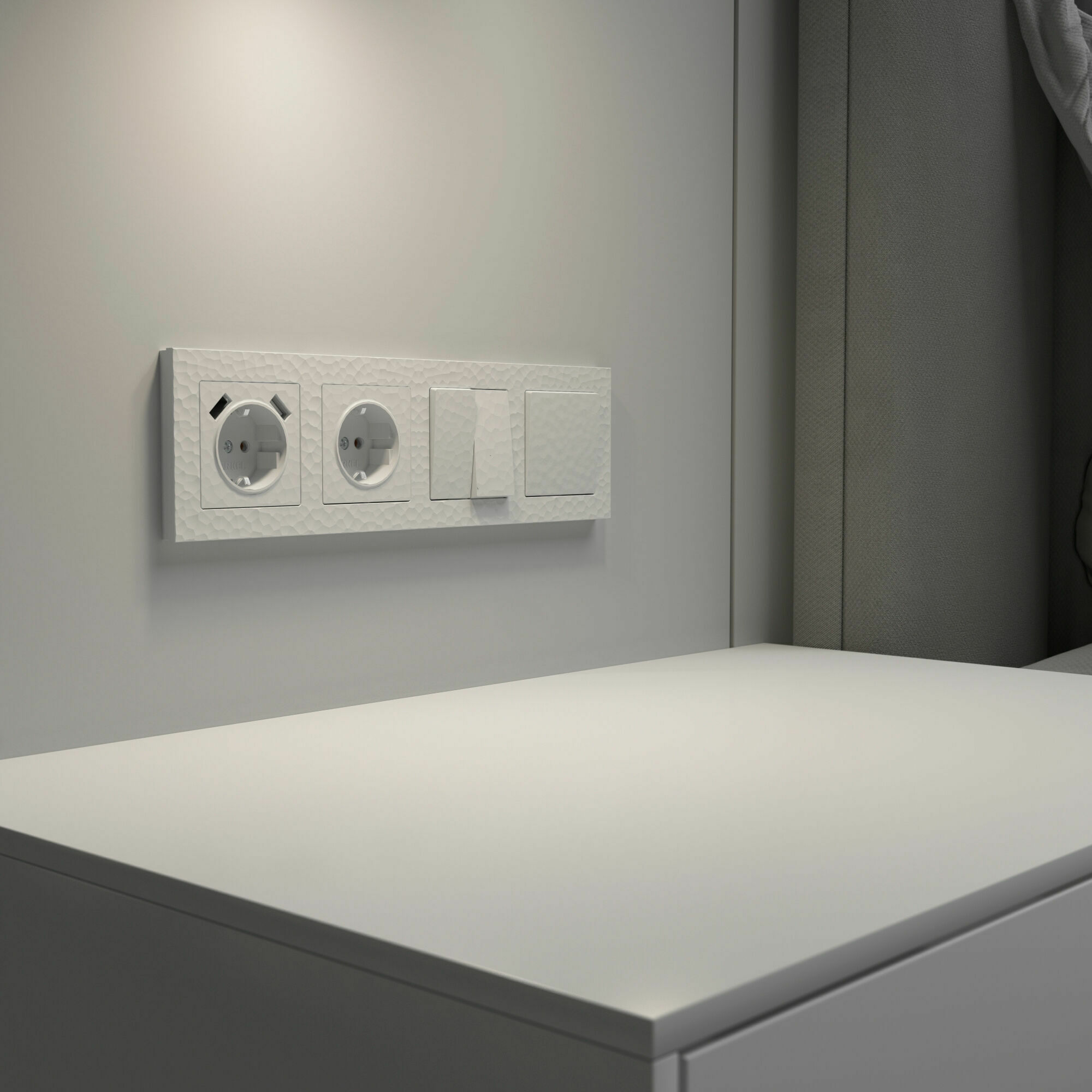 Изображение товара W0042401/ Рамка на 4 поста Hammer (белый) Werkel