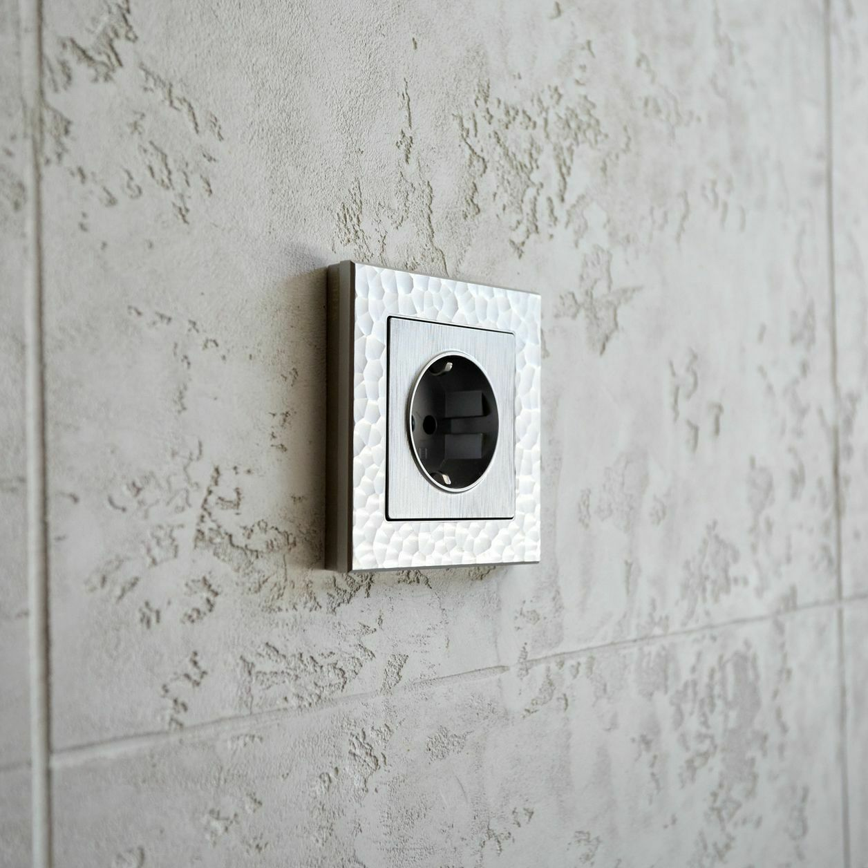 Изображение товара Рамка на 1 пост Hammer (серебряный) W0012406 Werkel