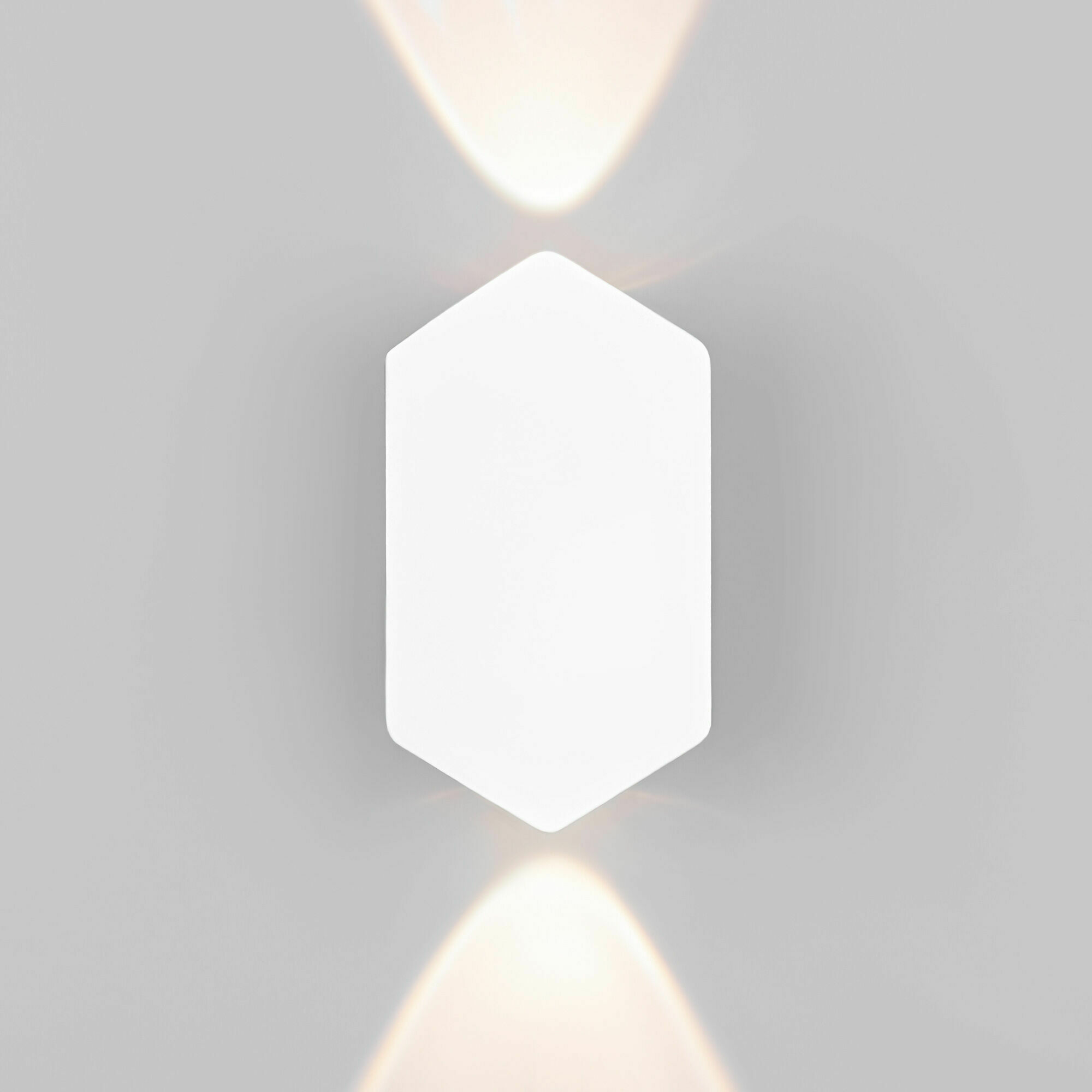 Изображение товара Светильник настенный светодиодный Mini Light 35152/D белый Elektrostandard