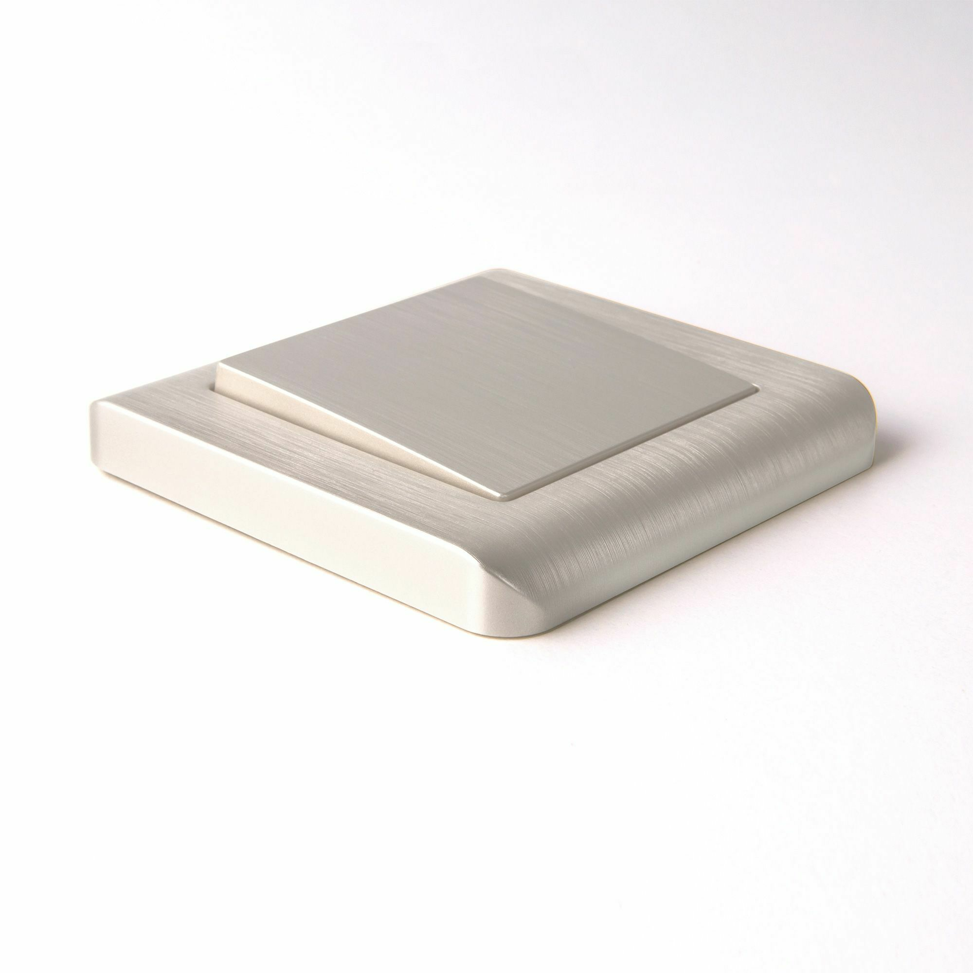 Изображение товара W0012113/ Рамка на 1 пост Stream (перламутровый) Werkel