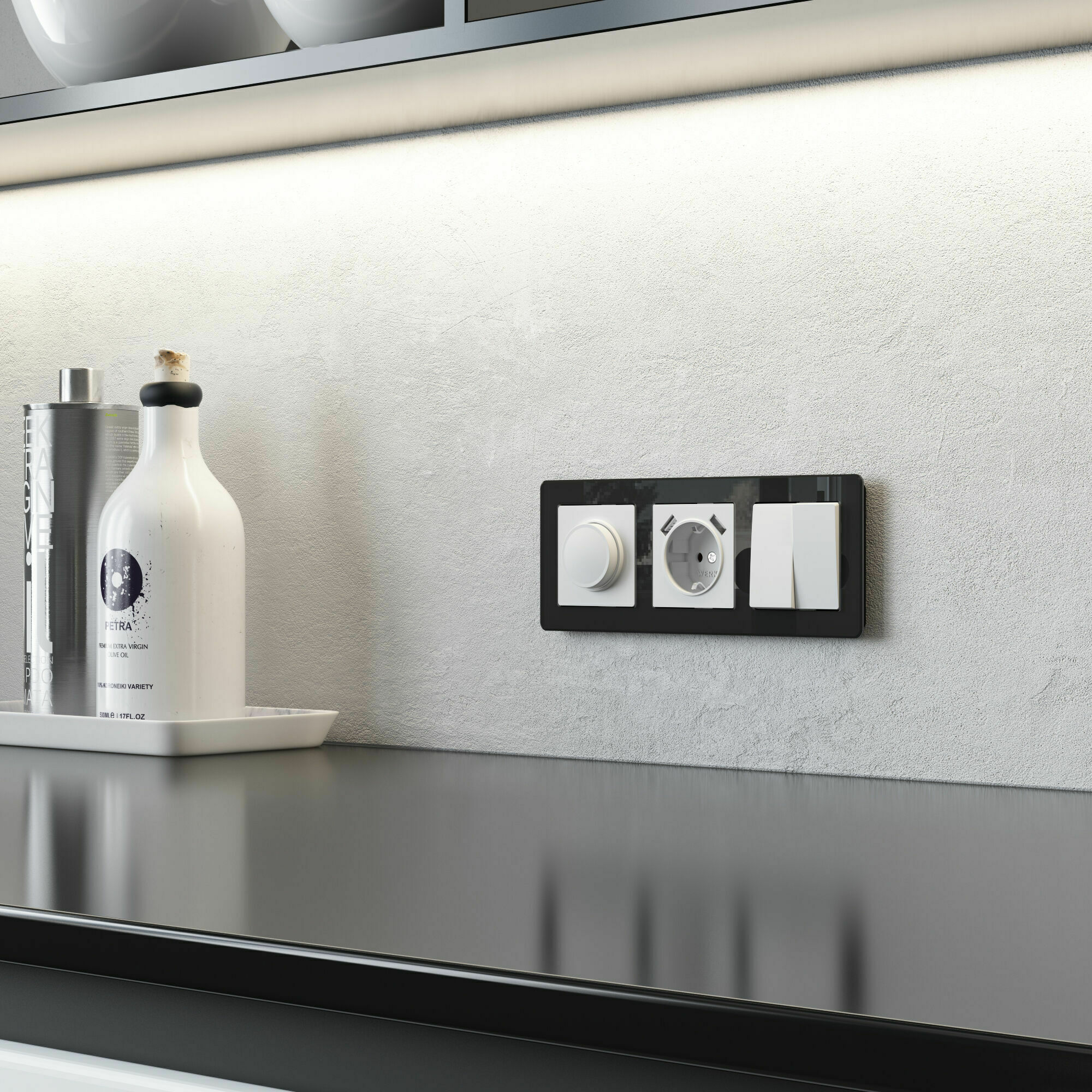 Изображение товара Розетка с заземлением, шторками и USBх2 (белый матовый) W1171561 Werkel