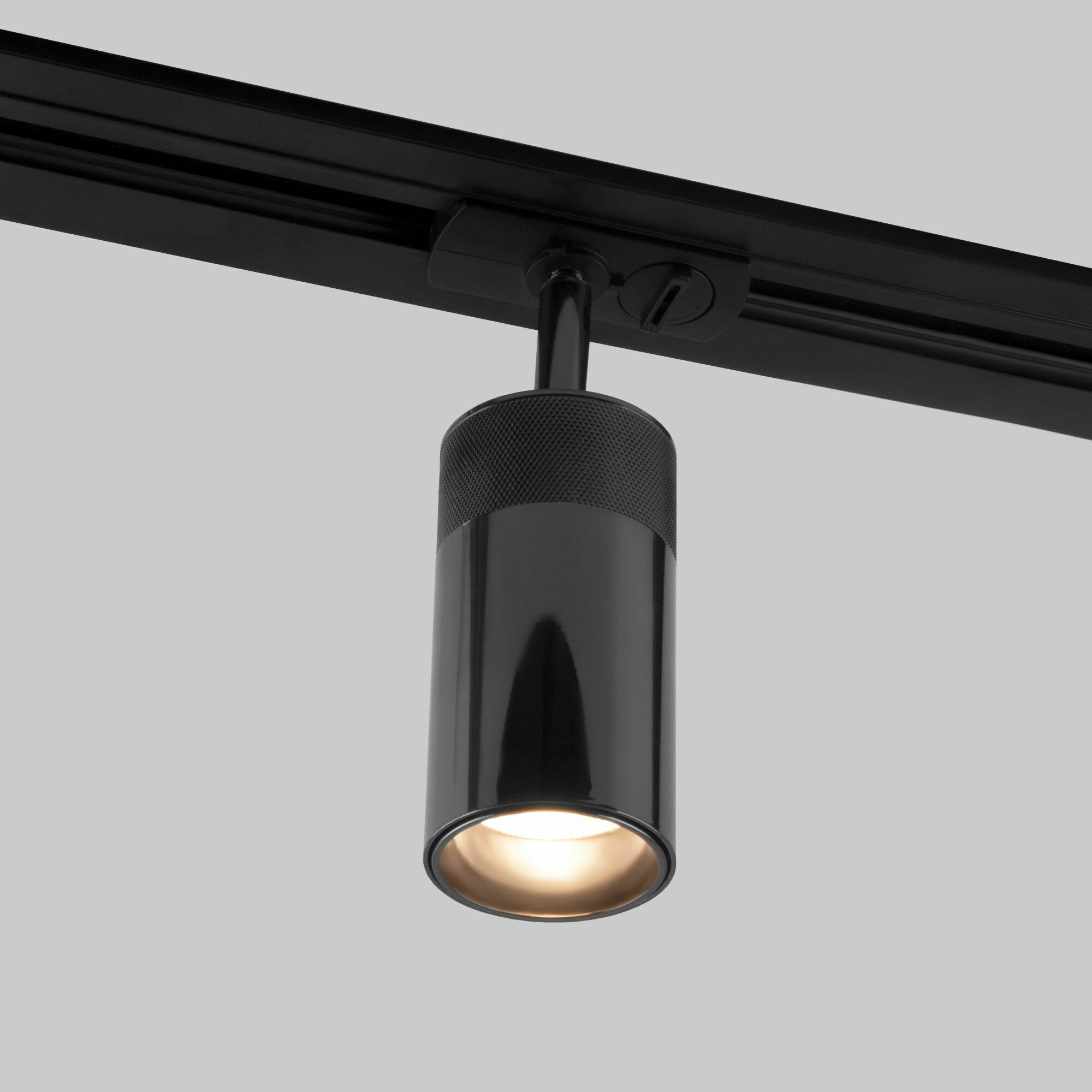 Изображение товара Riffe Трековый поворотный светильник 9W 4200K чёрный жемчуг однофазный 85512/01 Basic System Elektrostandard