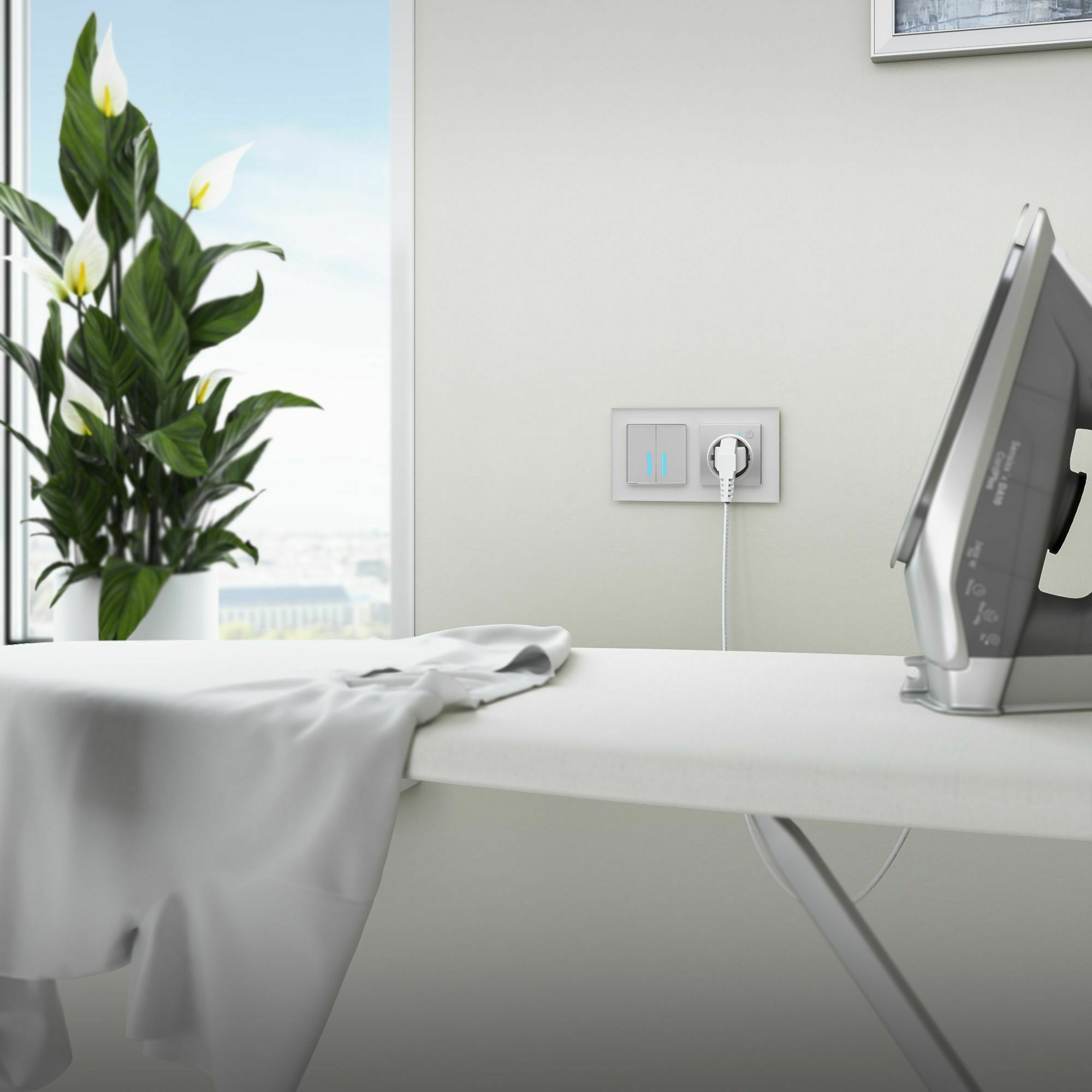 Изображение товара Умная встраиваемая розетка с заземлением с защитными шторками (серебряная) W1171606 Werkel