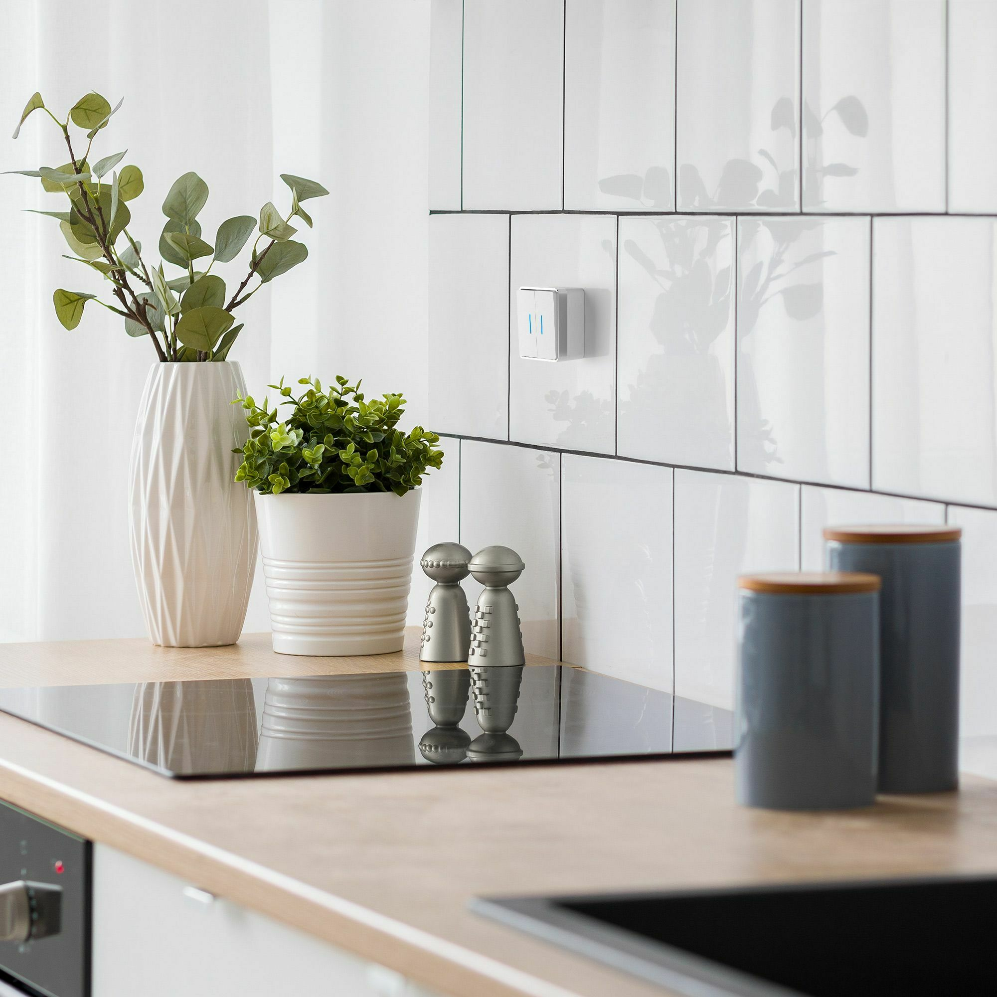 Изображение товара Выключатель двухклавишный с подсветкой (белый) W5020101 Gallant Werkel