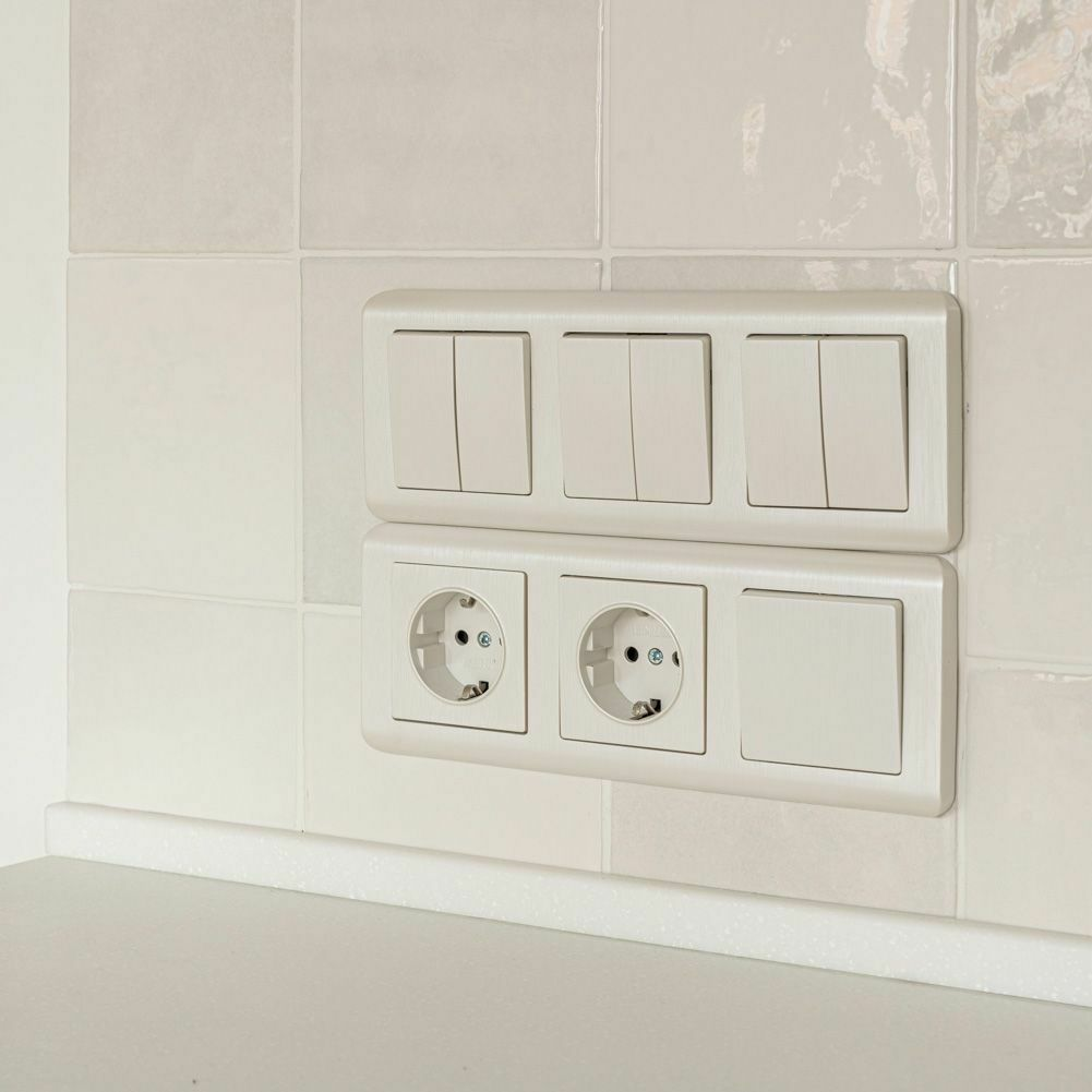 Изображение товара Перекрестный переключатель двухклавишный (перламутровый рифленый) W9922013 Werkel