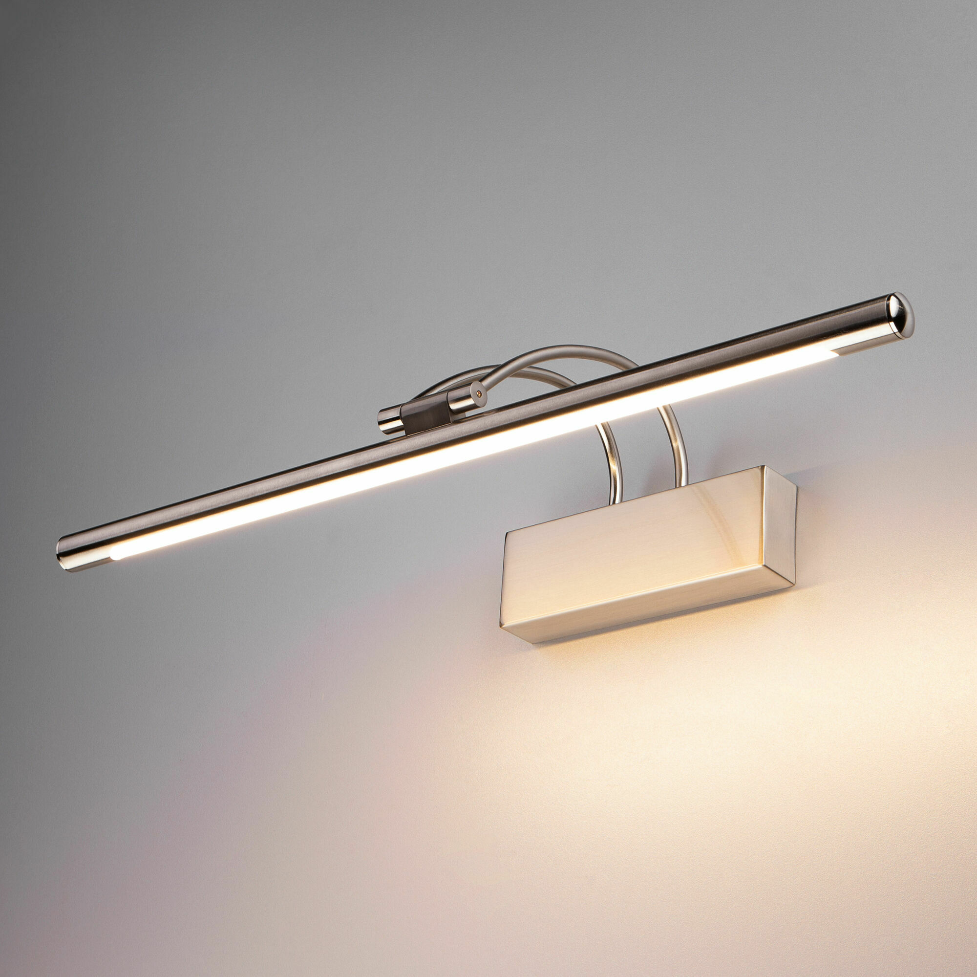 Изображение товара Светильник настенный поворотный светодиодный Simple LED никель 3000К MRL LED 10W 1011 IP20 никель Elektrostandard