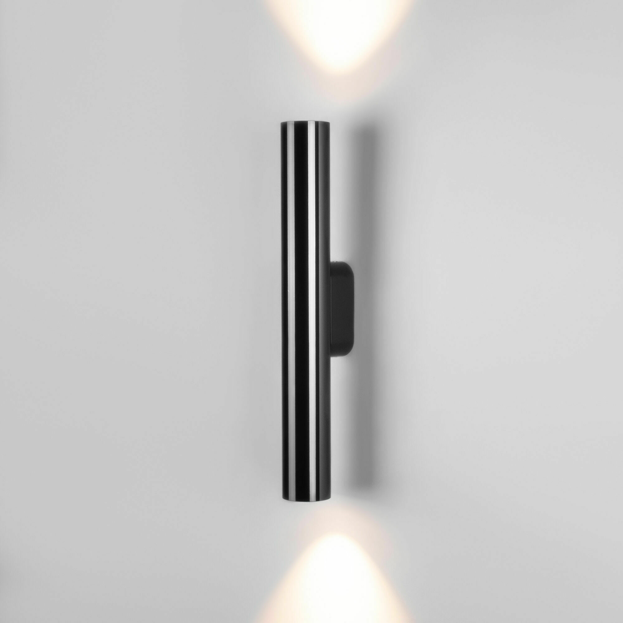Изображение товара Светильник настенный светодиодный Langer IP44 40123/LED чёрный жемчуг Elektrostandard