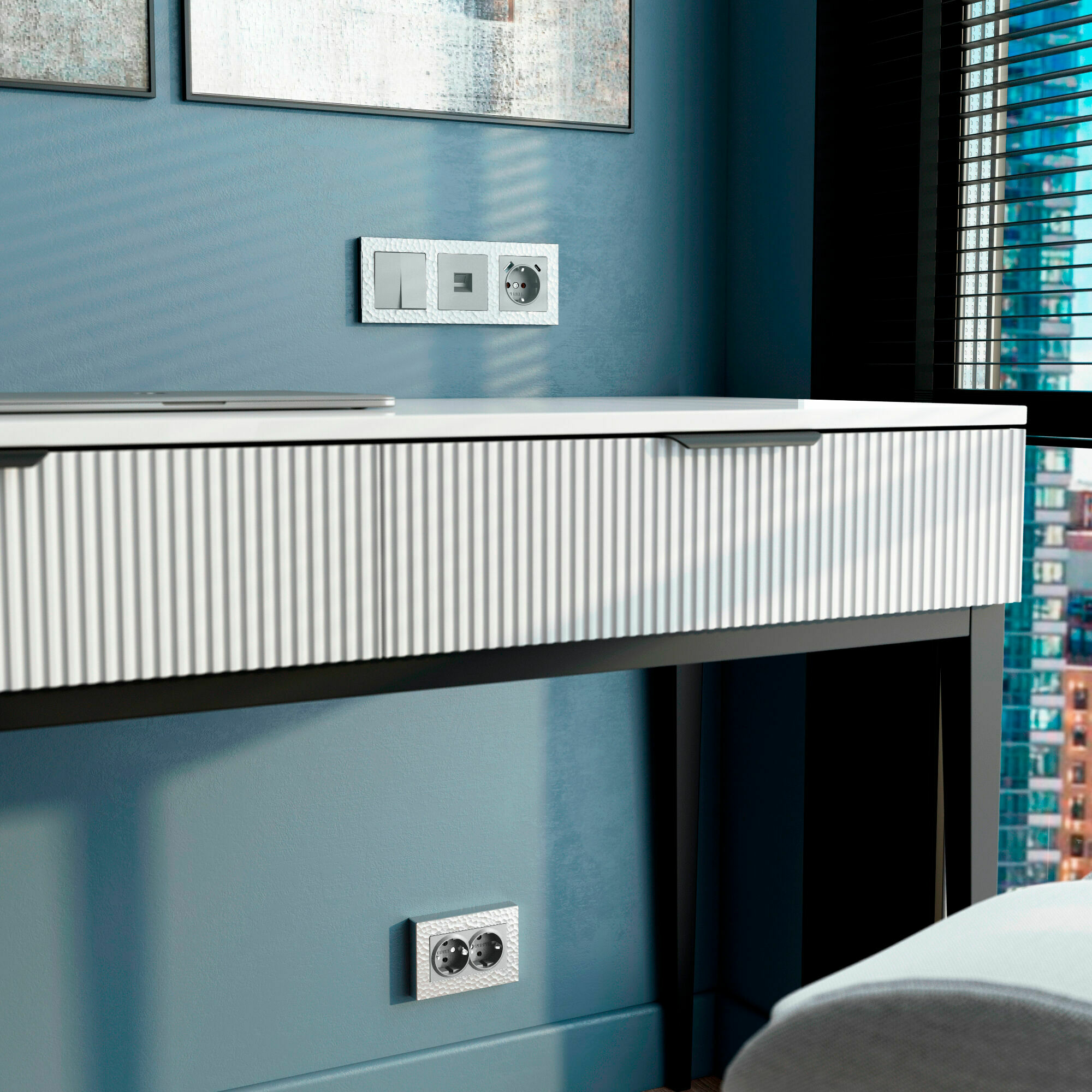 Изображение товара W0032406/ Рамка на 3 поста Hammer (серебряный) Werkel