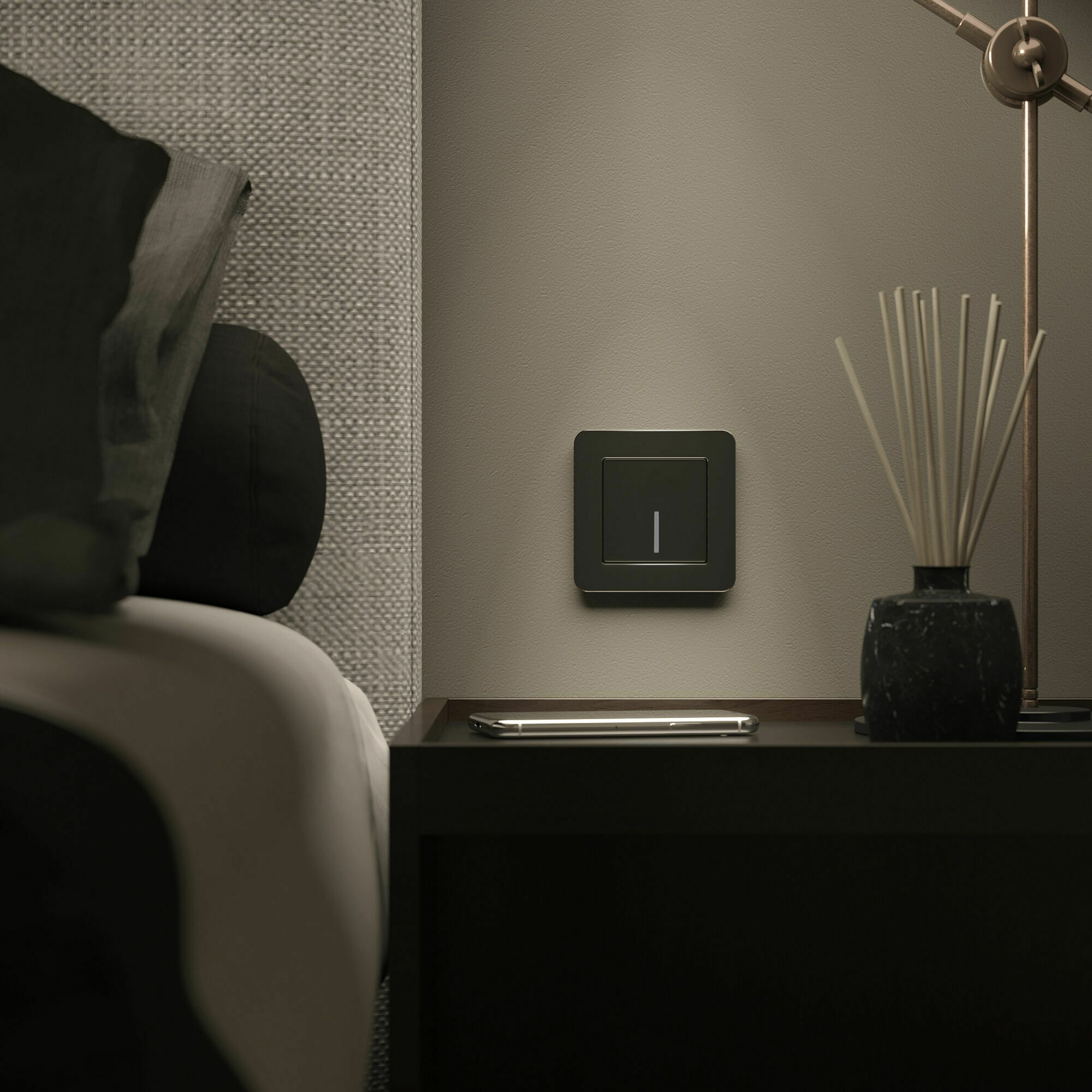 Изображение товара Рамка на 1 пост Platinum чёрный алюминий W0012608 Werkel