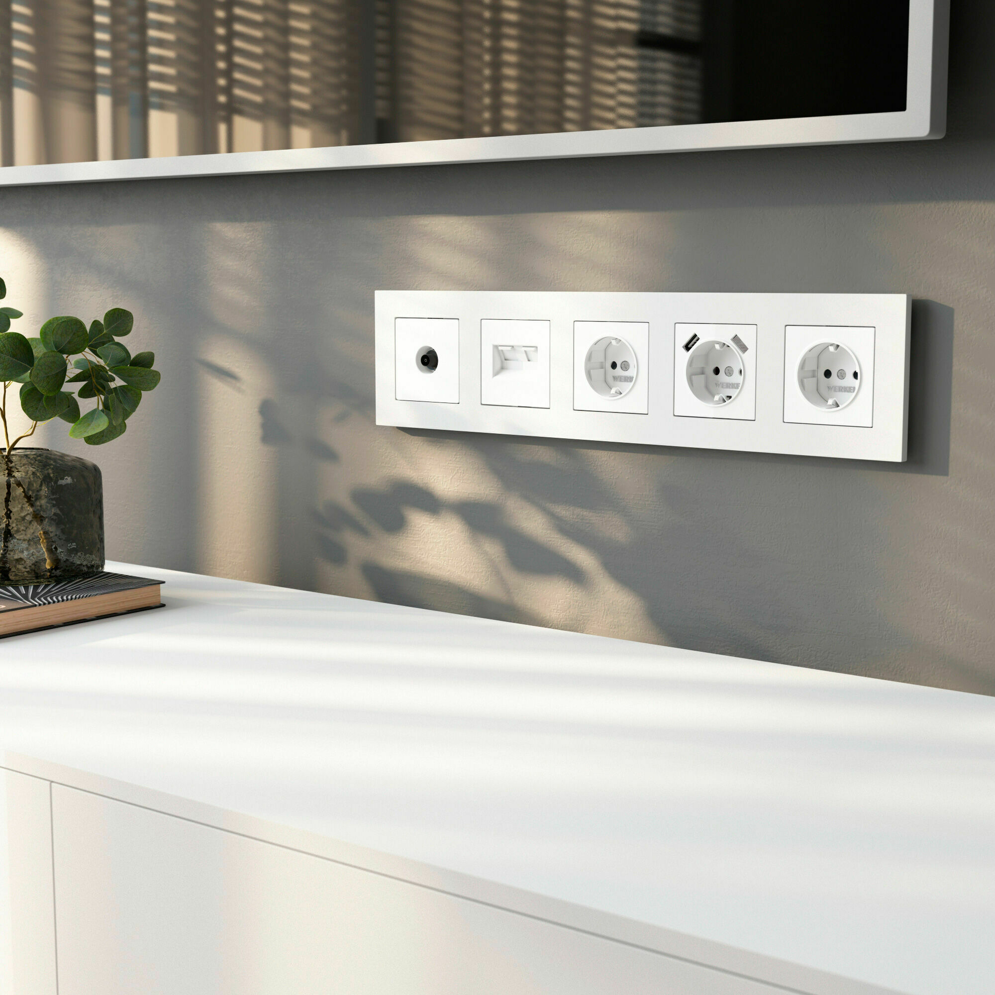 Изображение товара Рамка на 5 постов Slab (белый софт) W0052961 Werkel