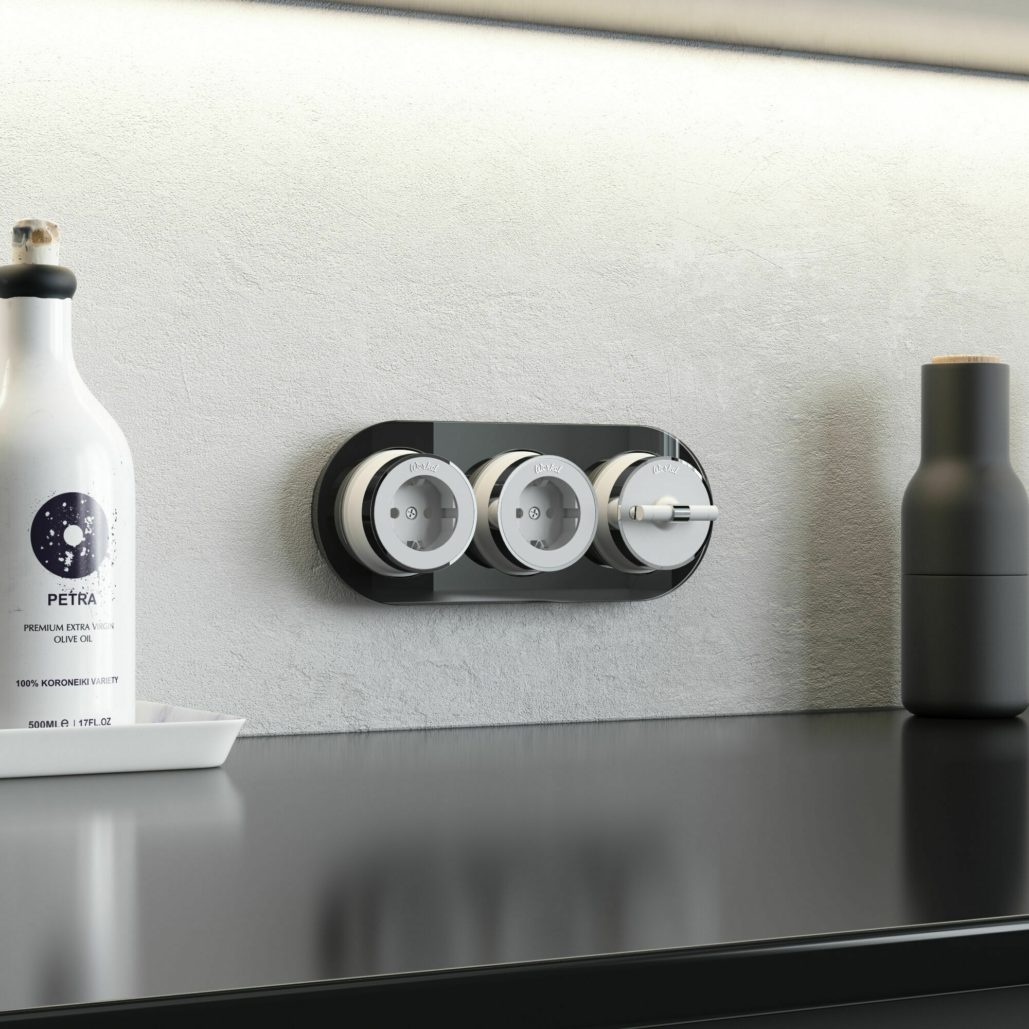 Изображение товара Рамка на 3 поста (чёрный) Favorit Runda W0035108  Retro Werkel