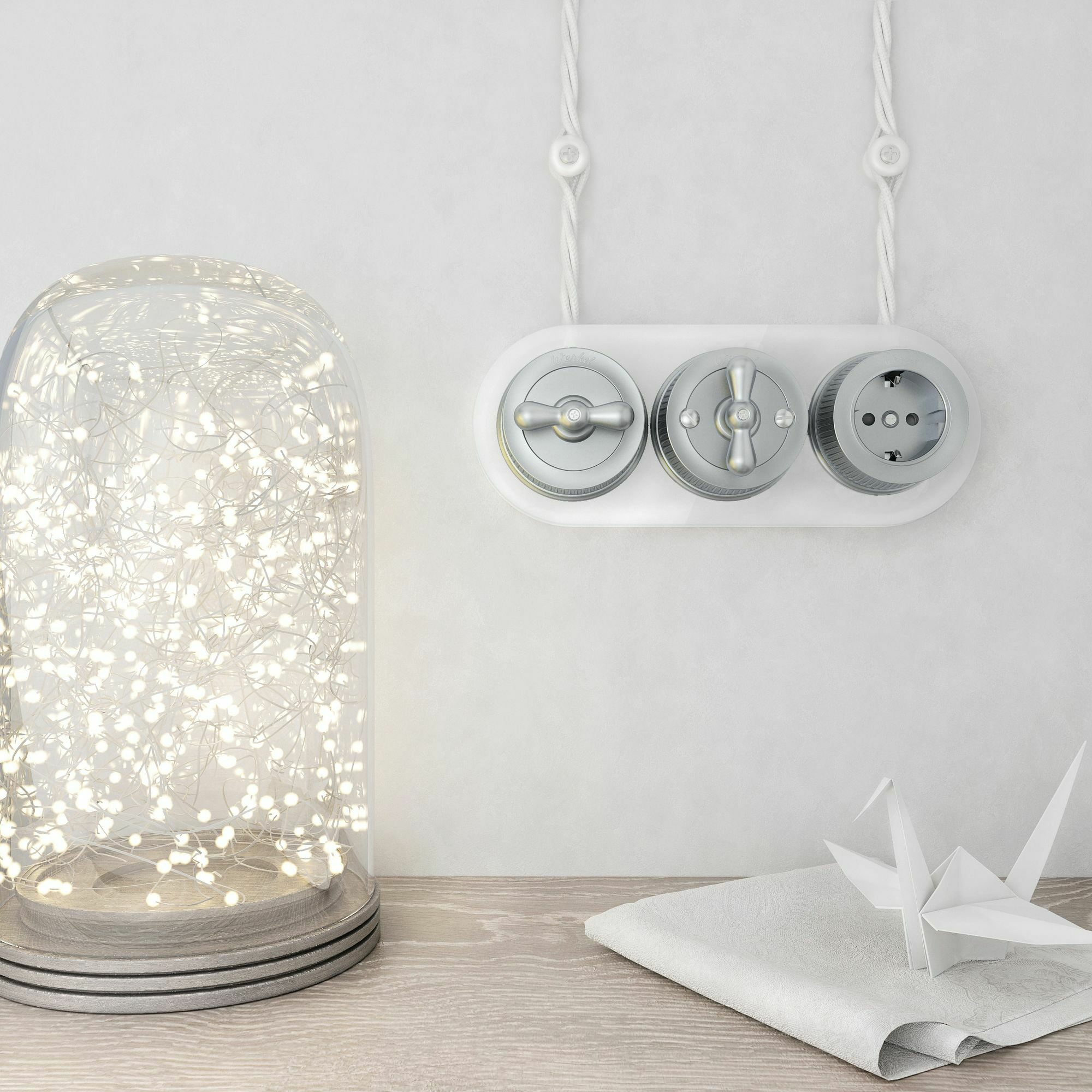 Изображение товара Рамка на 3 поста (Белый) Favorit Runda  W0035101  Retro Werkel