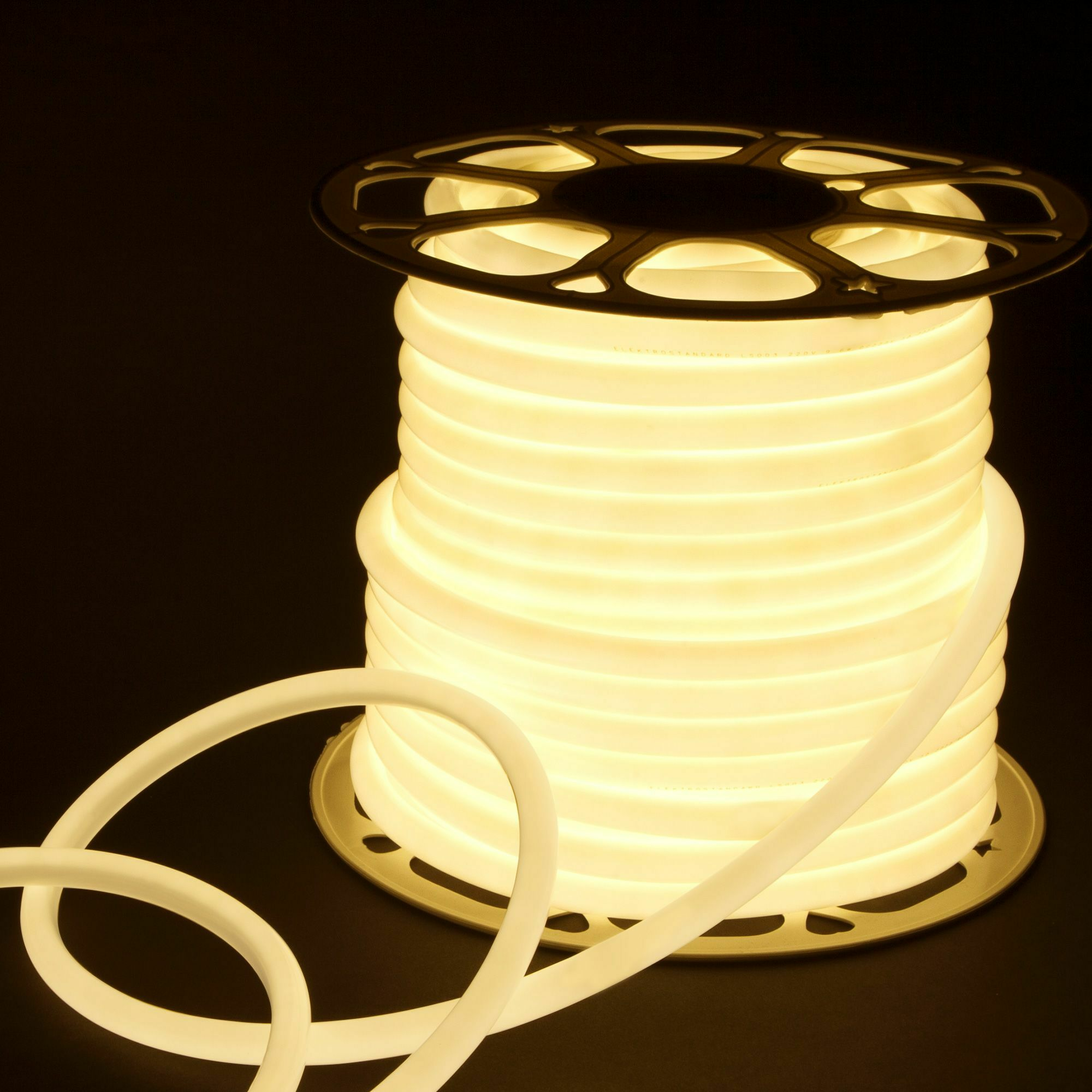 Изображение товара Светодиодный гибкий неон 220V 9,6W 144Led 2835 IP67 круглый дневной белый, 50 м Elektrostandard
