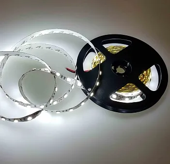 Изображение товара Светодиодная лента 5050, 60 LED/м, 14,4 Вт/м, 12В , IP20, Цвет: Холодный белый, SWG560-12-14.4-W-M