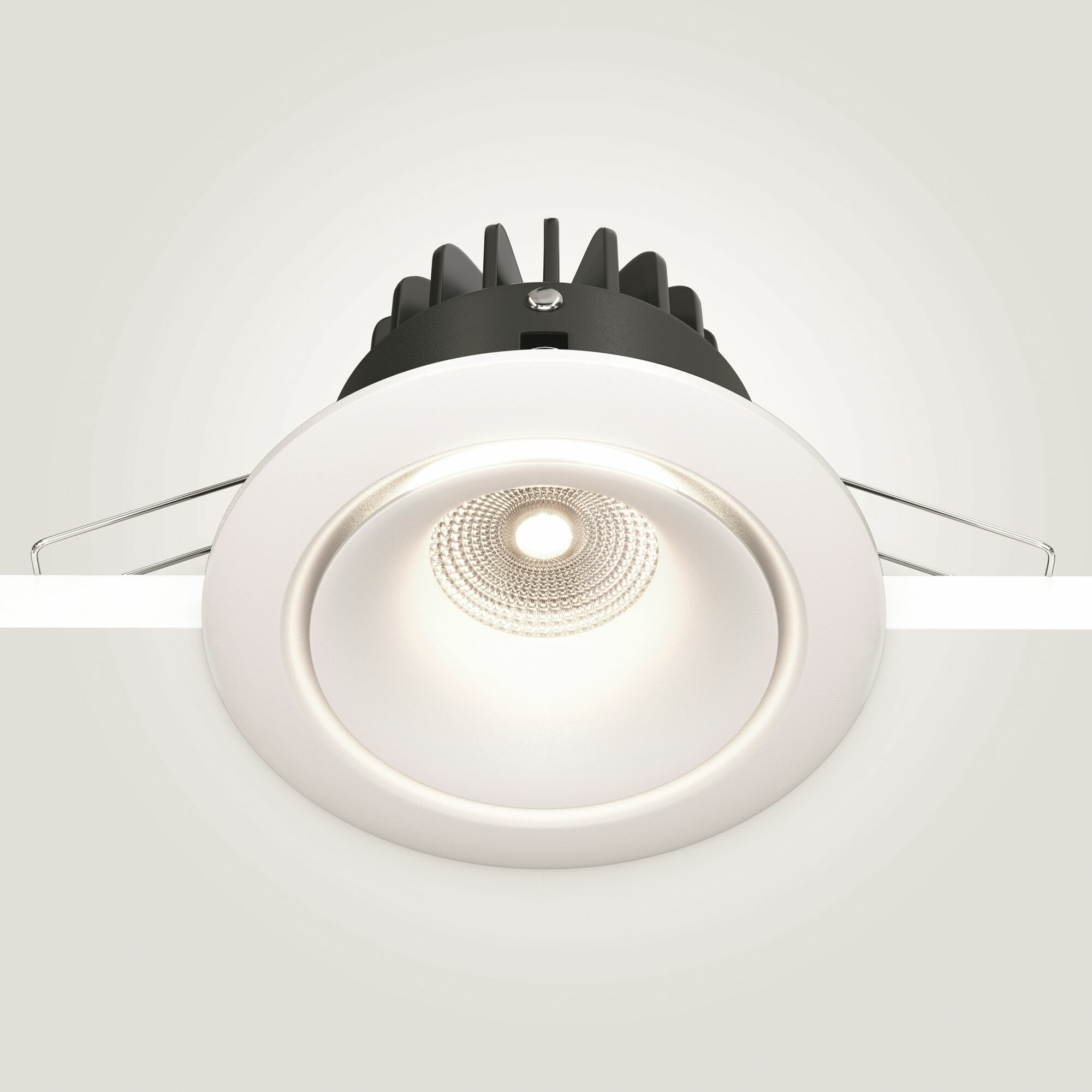 Изображение товара Встраиваемый светильник DL031-L12W4K-D-W Maytoni