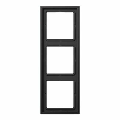 Изображение товара Рамка на 3 поста, цвет алюминий темный Jung LS990 AL2983D