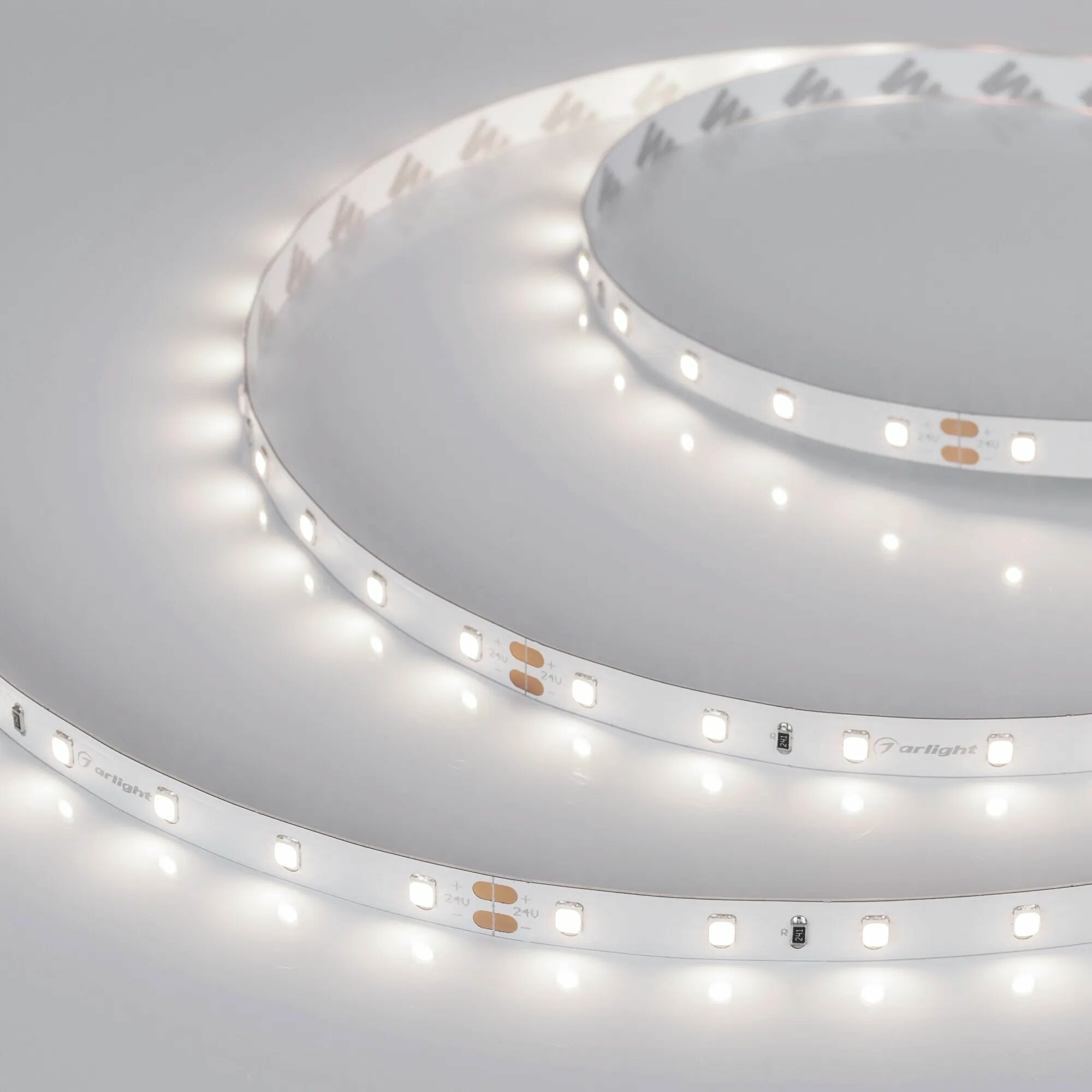 Изображение товара Светодиодная лента RT-A60-8mm 24V Day4000 (4.8 W/m, IP20, 2835, 5m) (Arlight, Открытый) 016144(2)