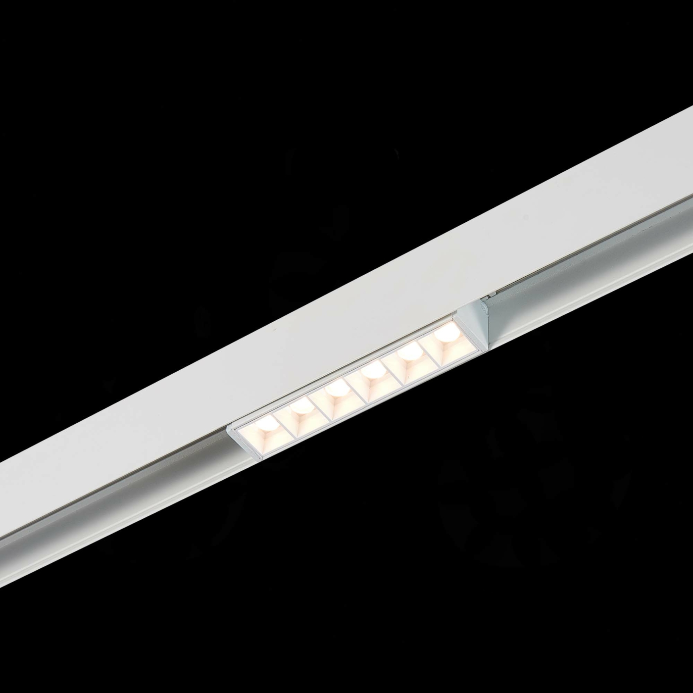 Изображение товара Магнитный трековый светильник белый LED 1*6W, 3000K, ST361.536.06 SKYLINE 48 ST LUCE