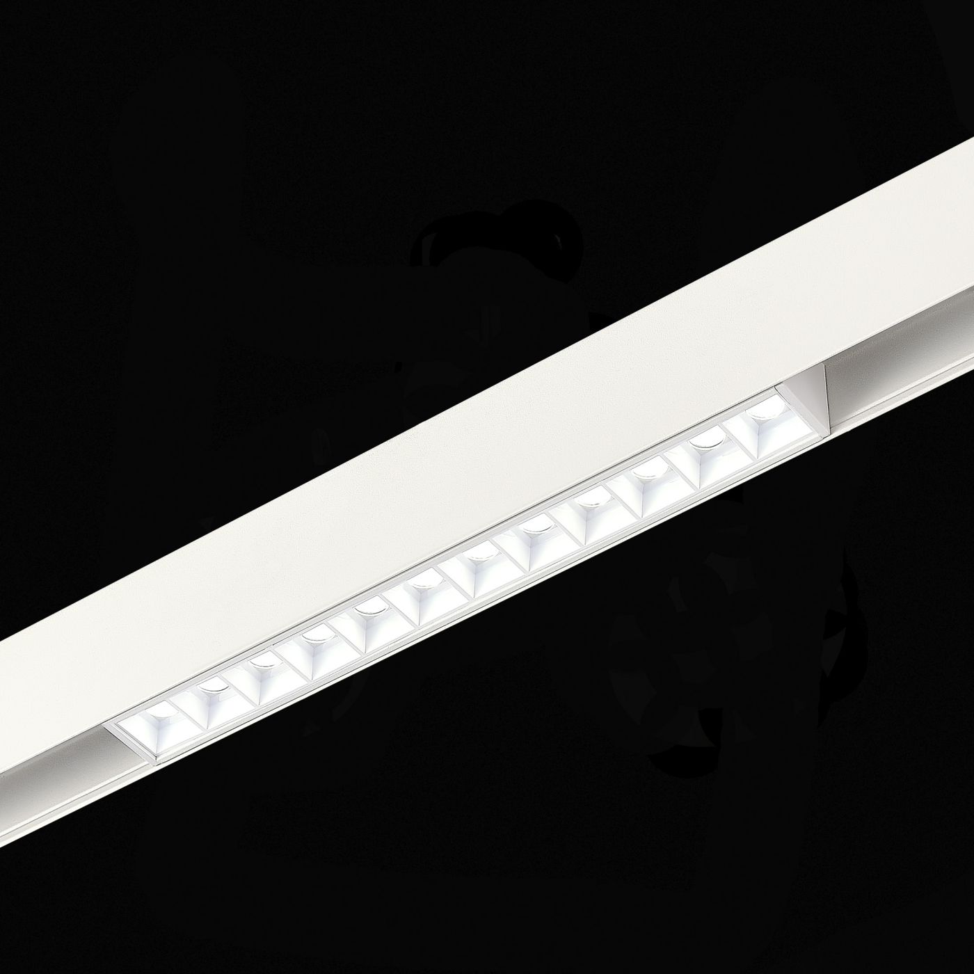 Изображение товара Магнитный трековый светильник SMART Белый LED 1*12W 2700K-6500K ST371.506.12 SKYLINE 48 ST LUCE