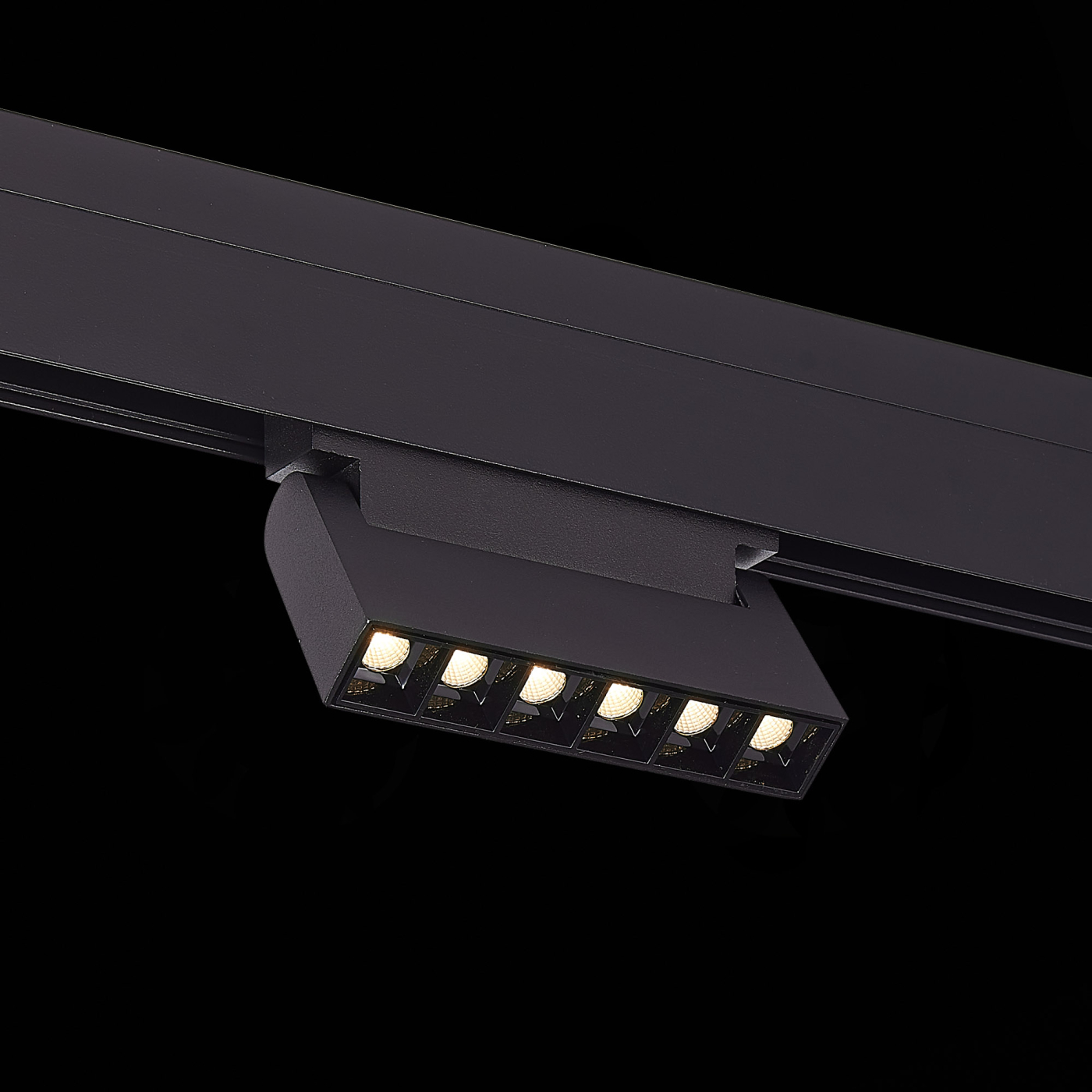 Изображение товара Магнитный трековый светильник чёрный LED 1*6W 4000K, ST364.446.06 SKYLINE 48 ST LUCE
