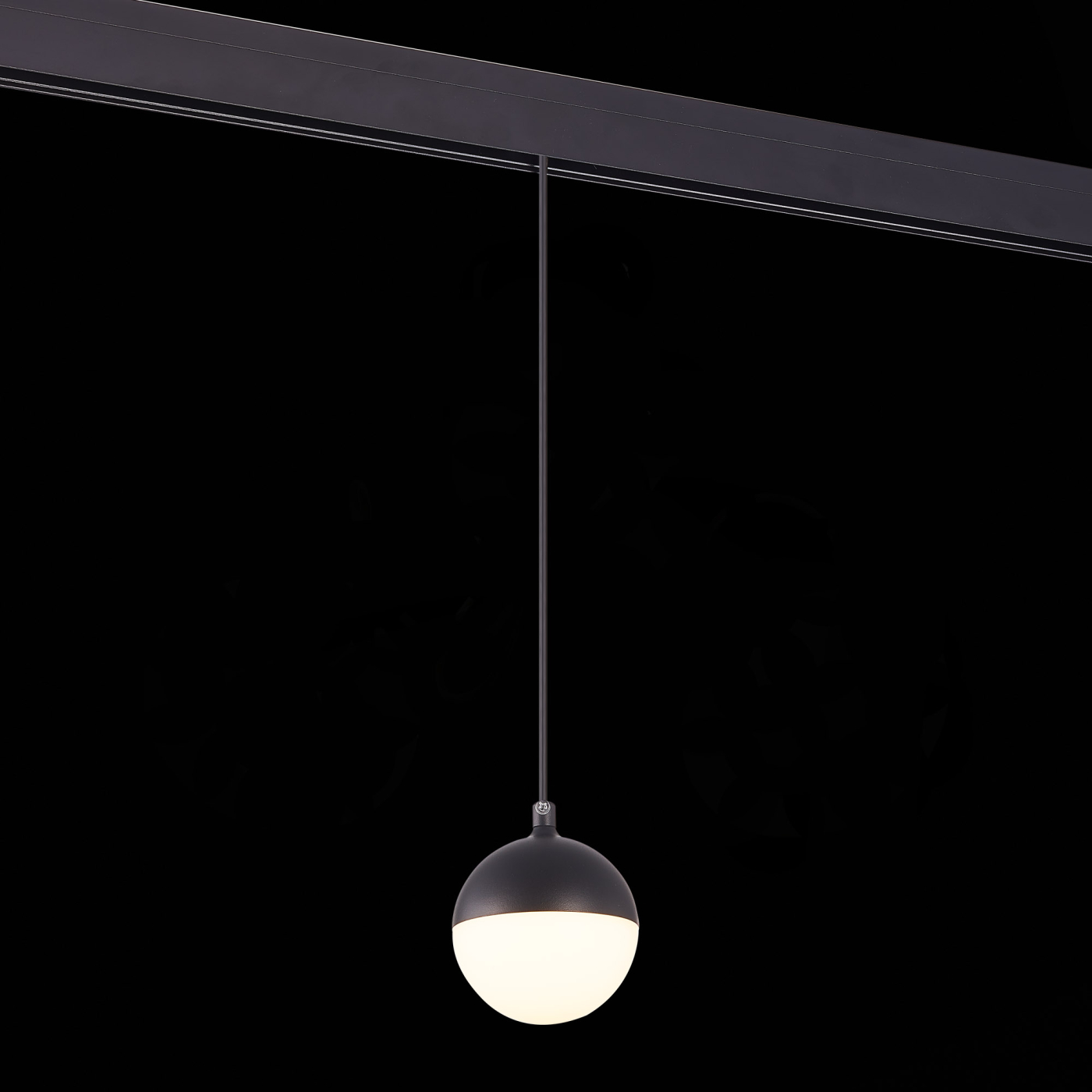 Изображение товара Магнитный трековый светильник подвесной чёрный LED 1*7W 4000K ST358.443.07 SKYLINE 48 ST LUCE