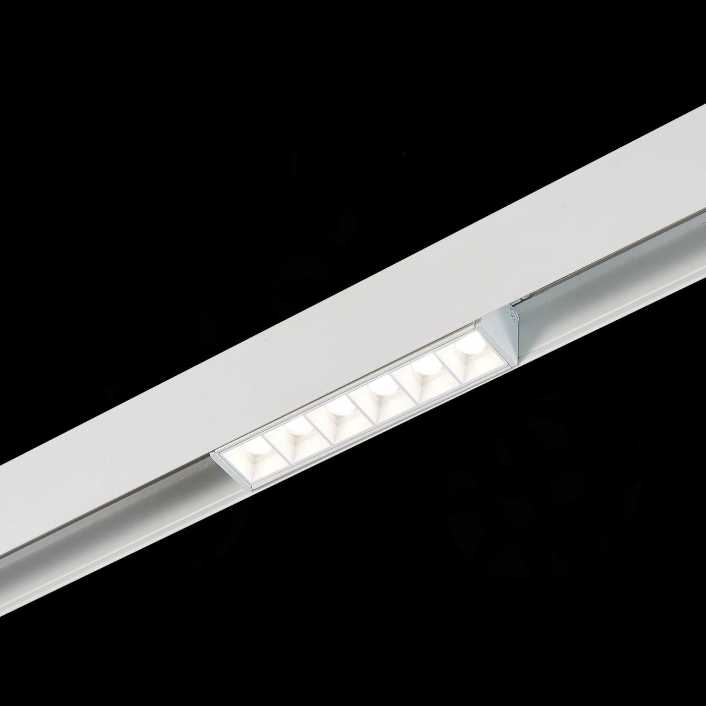 Изображение товара Магнитный трековый светильник Белый LED 1*6W 4000K, ST361.546.06 SKYLINE 48 ST LUCE