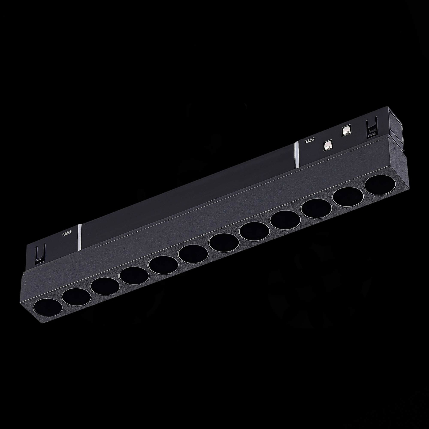 Изображение товара Магнитный трековый светильник чёрный LED 1*12W 3000K ST806.436.12 SKYLINE 48 ST LUCE
