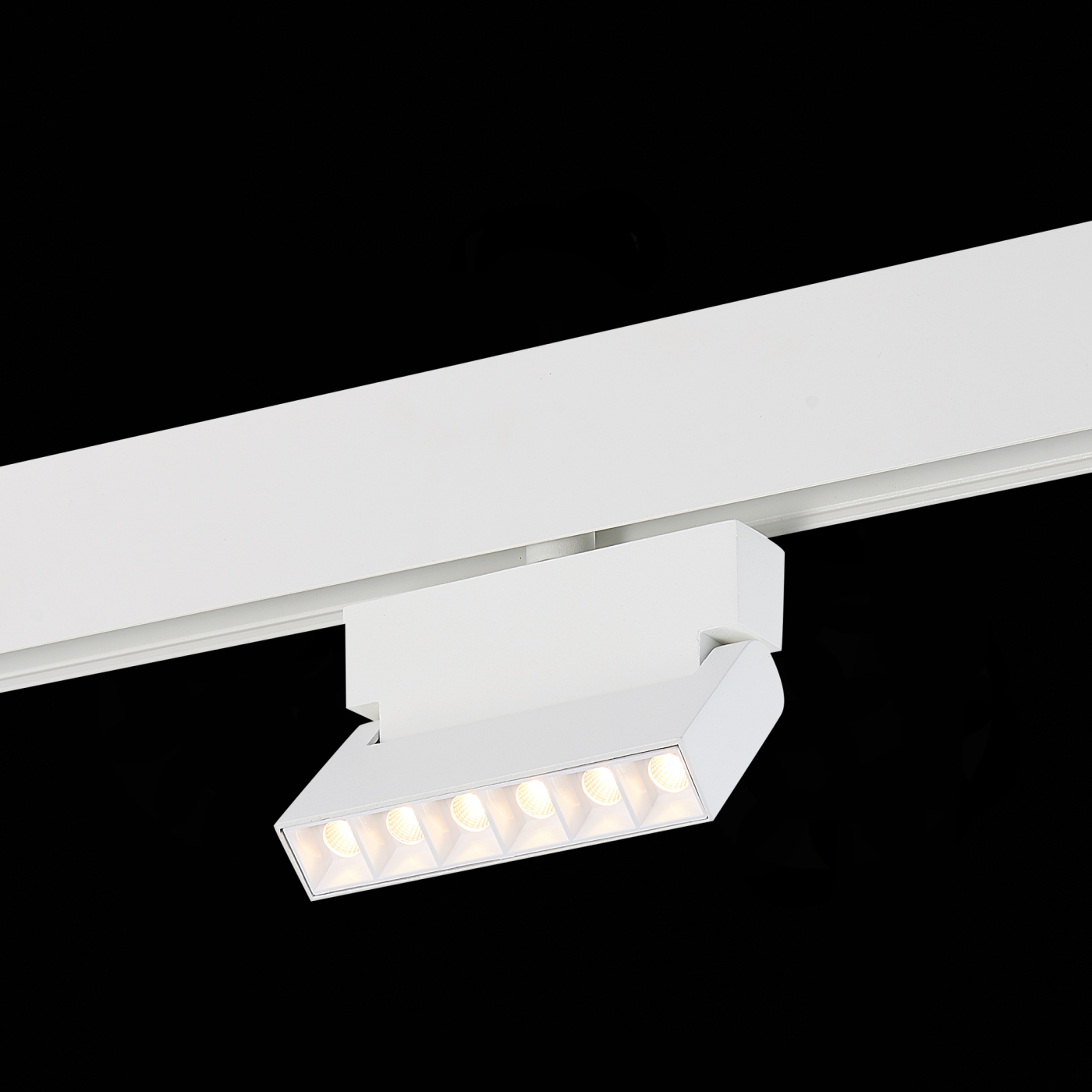 Изображение товара Магнитный трековый светильник белый LED 1*6W, 3000K, ST362.536.06 SKYLINE 48 ST LUCE
