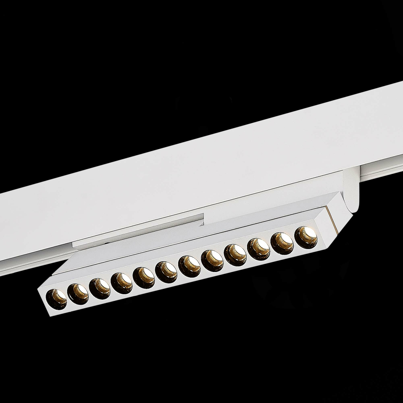 Изображение товара Магнитный трековый светильник Белый LED 1*12W 3000K ST805.536.12 SKYLINE 48 ST LUCE
