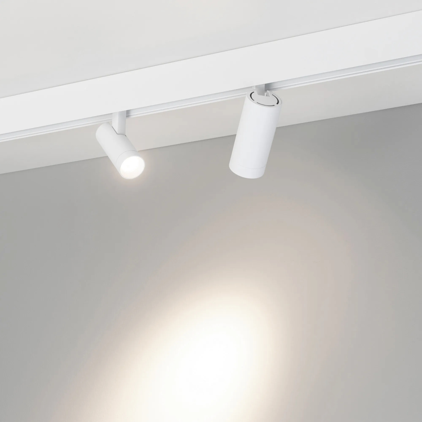 Изображение товара Светильник MAG-ORIENT-SPOT-R45-12W Warm2700 (WH, 36 deg, 48V) (Arlight, IP20 Металл, 5 лет) 053719